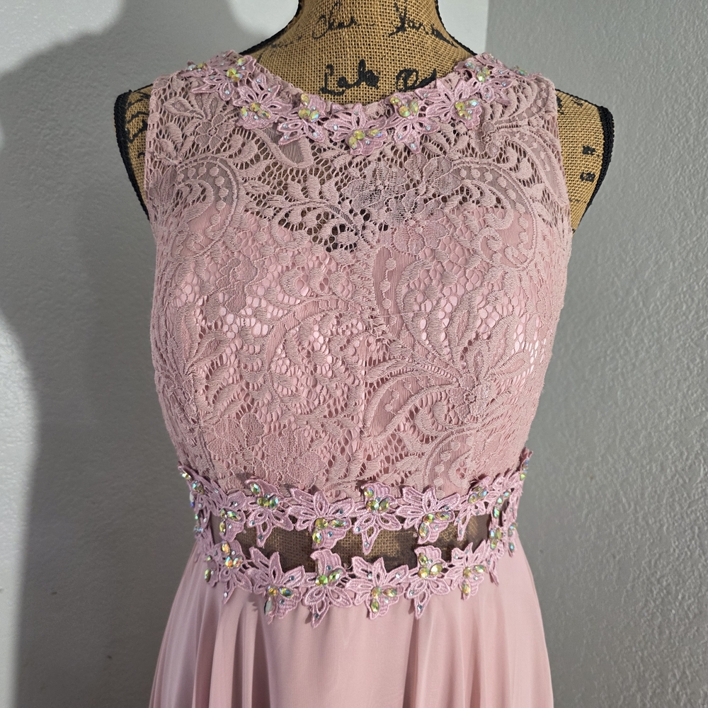 Cindy Chic Pink Lace Maxi Dress - Size M - Picture 3 of 5